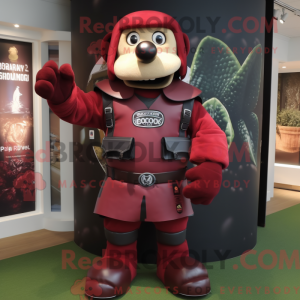 Maroon Commando Maskottchen...
