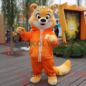 Orange Marten maskot...