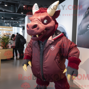 Maroon Triceratops maskot...