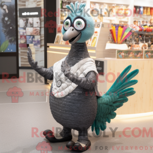 Máscara de Pavão Cinzento...