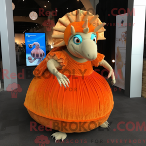 Orange Armadillo maskot...