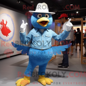Blue Fried Chicken maskot...