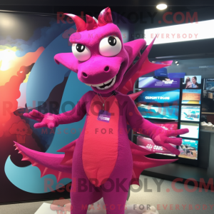 Magenta Dragon maskot...