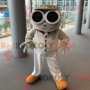 Silver Crab Cakes mascot...