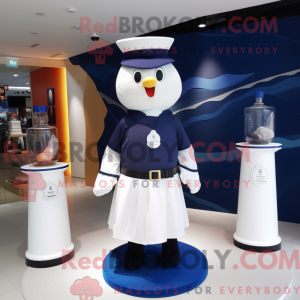 Navy Hourglass maskot...