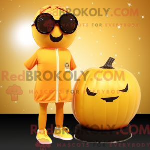 Gold Pumpkin maskot...