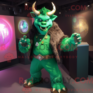Grøn Minotaur maskot...