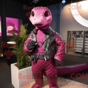 Magenta Python maskot...