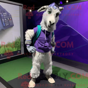 Lavender Goat mascotte...