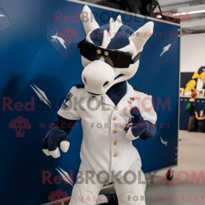 Navy Dragon Maskottchen...