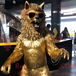 Gold Werewolf maskot...
