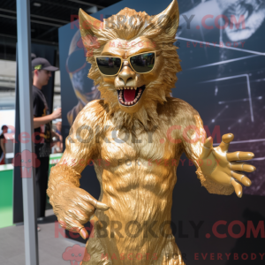Gold Werewolf maskot...