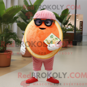 Postava maskota z růžového...