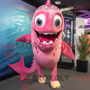 Pink Barracuda maskot...