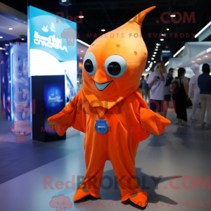 Orange Manta Ray maskot...