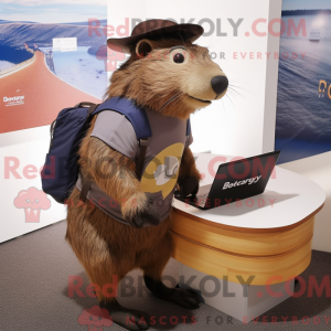 Figura de máscara de...