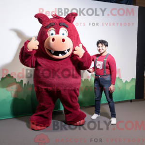 Postava maskota Maroon Sow...