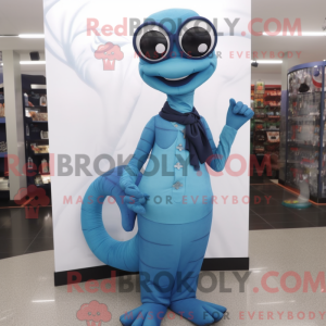 Sky Blue Snake mascotte...