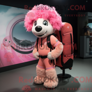 Pink Shepard S Pie maskot...