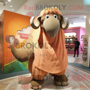 Peach Mammoth maskot...