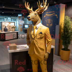 Gold Elk maskot...