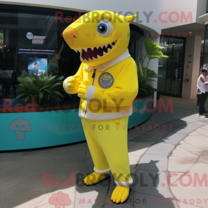 Lemon Yellow Shark maskot...