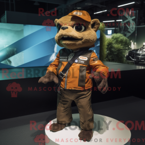 Brown Cod maskot...