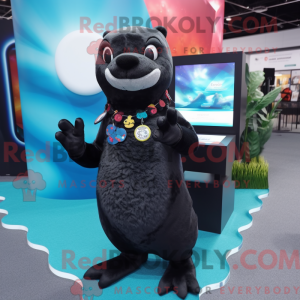 Maskotka Black Otter pasuje...
