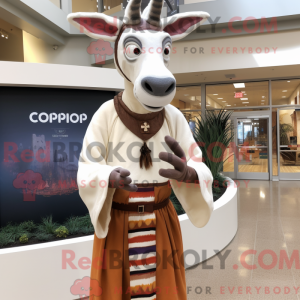 Bílá postava maskota Okapi...