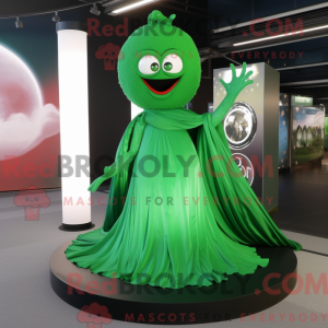 Green Momentum mascot...