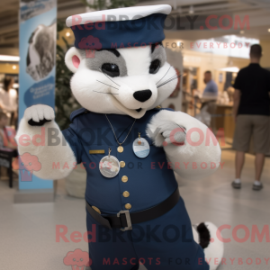 Navy Weasel maskot kostume...