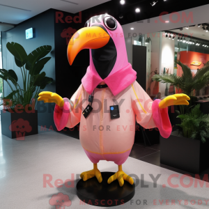 Pink Toucan maskot kostume...