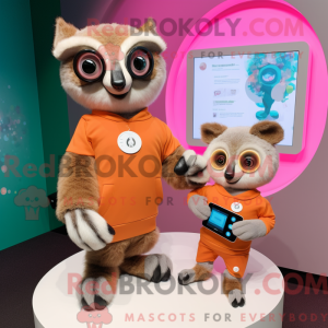 Peach Lemur Maskottchen...