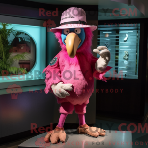 Pink Dodo Bird maskot...