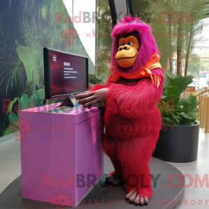 Magenta orangutang maskot...