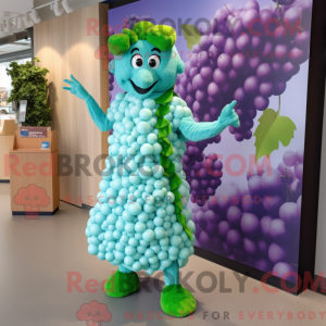 Cyan Grape maskot kostume...