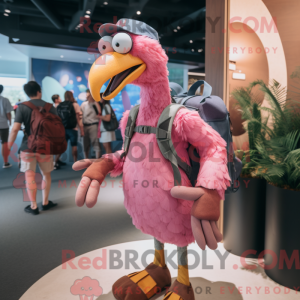 Pink Dodo Bird maskot...