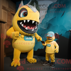 Gul Megalodon maskot...