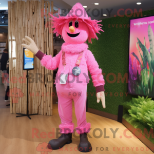 Pink Scarecrow maskot...