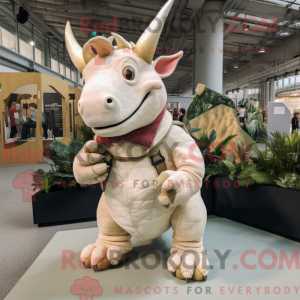 Máscara de Triceratops...