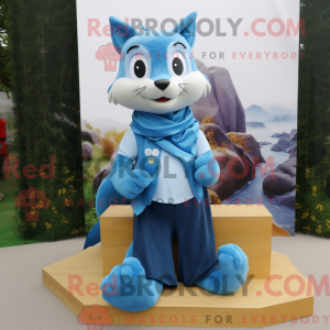 Figura azul da máscara de...