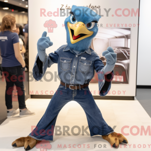 Blue Hawk Maskottchen...