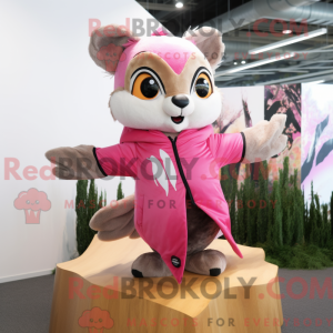Pink Flying Squirrel maskot...