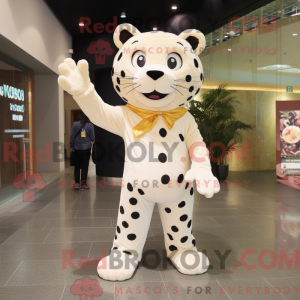 Creme Leopard maskot...