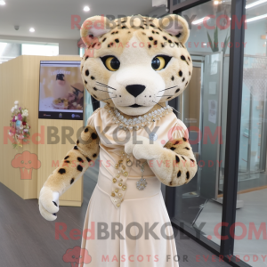 Beige Leopard maskot...