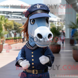 Postava maskota Navy Horse...