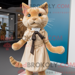 Tan Cat maskot kostume...
