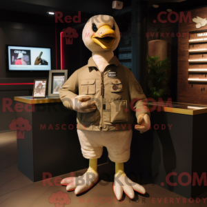 Beige Goose maskot kostume...