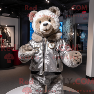 Zilveren teddybeer...