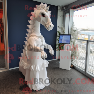 White Sea Horse maskot...